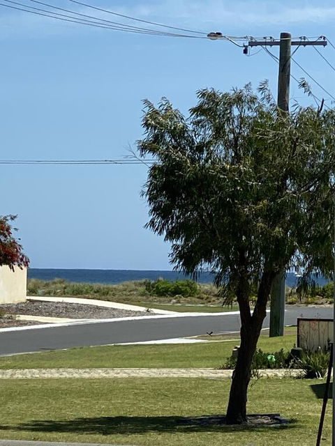 The Beach House Busselton - Accommodation Great Ocean Road 1