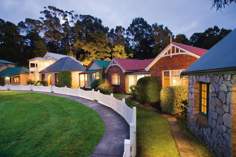 Strahan Village - Accommodation Great Ocean Road 9