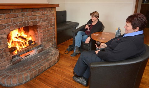 Bridge Hotel - Accommodation Great Ocean Road 16