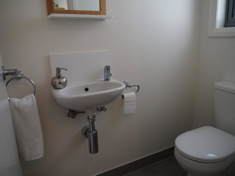 GRANITE BEACH HOUSE @ Bay Of Fires - Accommodation Great Ocean Road 13