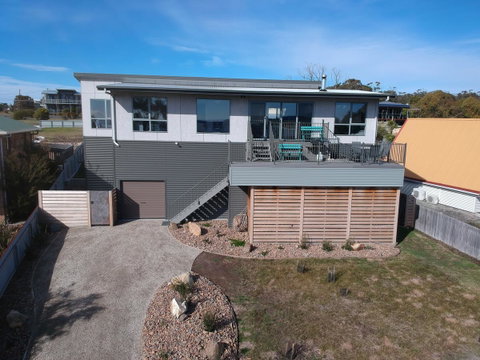 GRANITE BEACH HOUSE @ Bay Of Fires - Accommodation Great Ocean Road 1