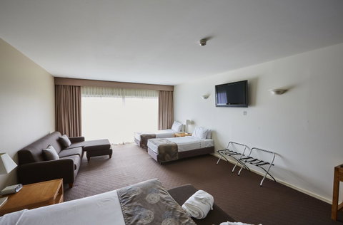 Mornington Hotel - Accommodation Great Ocean Road 22