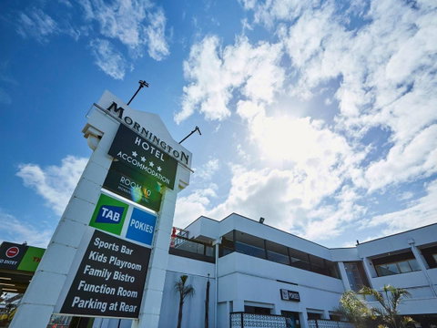 Mornington Hotel - Accommodation Great Ocean Road 4