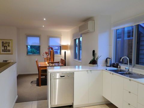 The Victoria Apartments - Accommodation Great Ocean Road 38