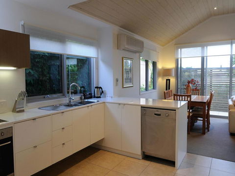 The Victoria Apartments - Accommodation Great Ocean Road 33