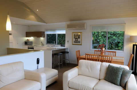 The Victoria Apartments - Accommodation Great Ocean Road 11