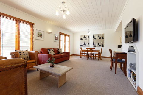 54 On Bank - Accommodation Great Ocean Road 31