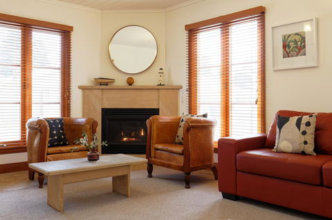 54 On Bank - Accommodation Great Ocean Road 28
