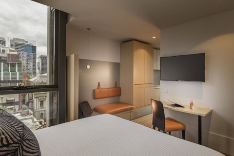 Brady Hotels Central Melbourne - Accommodation Great Ocean Road 5