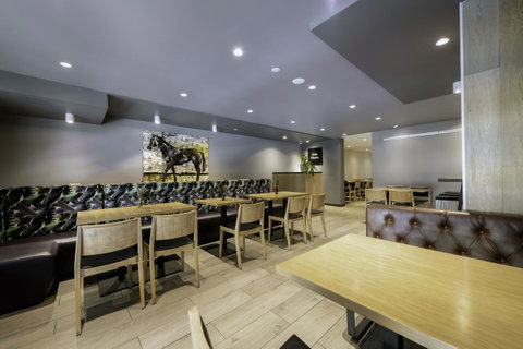 Brady Hotels Central Melbourne - Accommodation Great Ocean Road 15