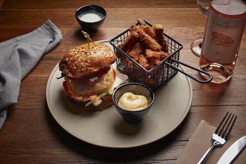 Brady Hotels Jones Lane - Accommodation Great Ocean Road 22