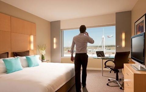 PARKROYAL Melbourne Airport - Accommodation Great Ocean Road 40