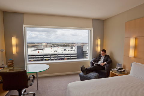 PARKROYAL Melbourne Airport - Accommodation Great Ocean Road 17