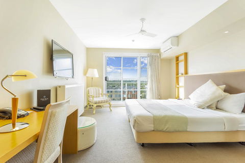 Deep Blue Hotel & Hot Springs - Accommodation Great Ocean Road 41