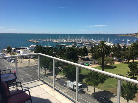 Geelong Waterfront Penthouse Apartment - Accommodation Great Ocean Road 1