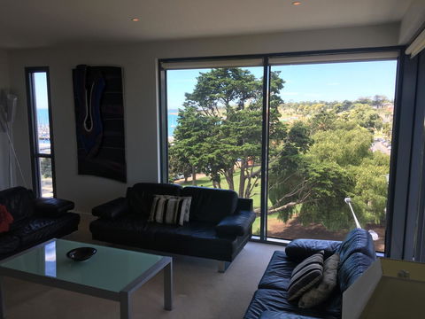 Geelong Waterfront Penthouse Apartment - Accommodation Great Ocean Road 5