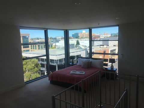 Geelong Waterfront Penthouse Apartment - Accommodation Great Ocean Road 12