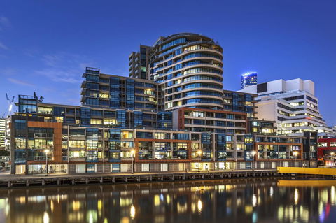 Waterfront Melbourne Apartments - Accommodation Great Ocean Road 0