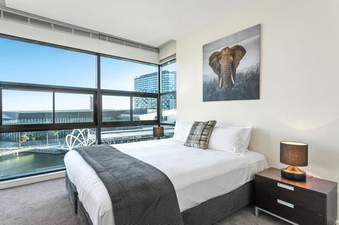 Waterfront Melbourne Apartments - Accommodation Great Ocean Road 7