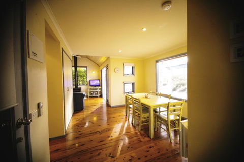 Rayville Boat Houses - Accommodation Great Ocean Road 26