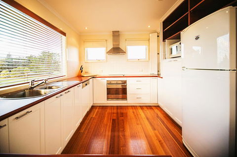 Rayville Boat Houses - Accommodation Great Ocean Road 5