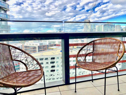 Pride Docklands Waterfront Apartment City View - Accommodation Great Ocean Road 31