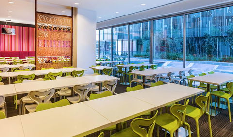 Travelodge Hotel Melbourne Docklands - Accommodation Great Ocean Road 16