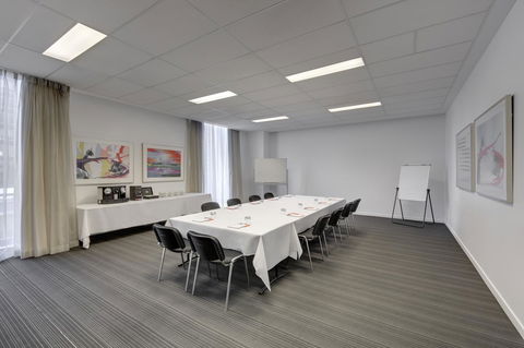 Travelodge Hotel Melbourne Docklands - Accommodation Great Ocean Road 24