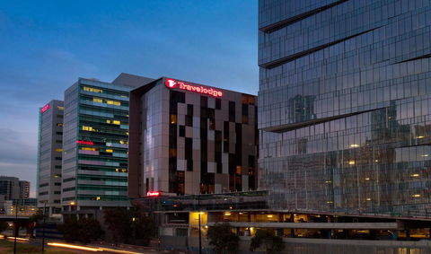 Travelodge Hotel Melbourne Docklands - Accommodation Great Ocean Road 23