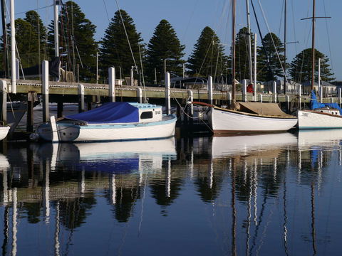 Eastern Beach Holiday Units - Accommodation Great Ocean Road 9