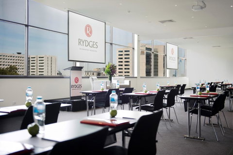 Crowne Plaza Melbourne Carlton, An IHG Hotel - Accommodation Great Ocean Road 41