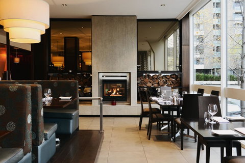 Crowne Plaza Melbourne Carlton, An IHG Hotel - Accommodation Great Ocean Road 26