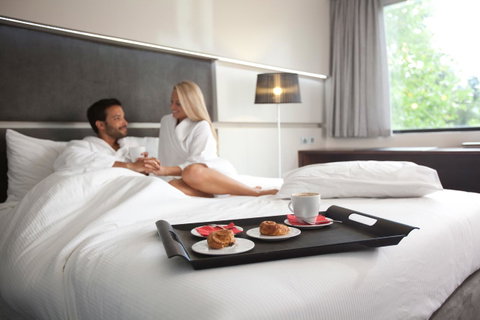 Crowne Plaza Melbourne Carlton, An IHG Hotel - Accommodation Great Ocean Road 37