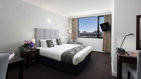 Crowne Plaza Melbourne Carlton, An IHG Hotel - Accommodation Great Ocean Road 7