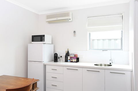 Quality Inn & Suites The Menzies - Accommodation Great Ocean Road 6