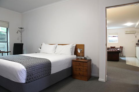 Quality Inn & Suites The Menzies - Accommodation Great Ocean Road 13