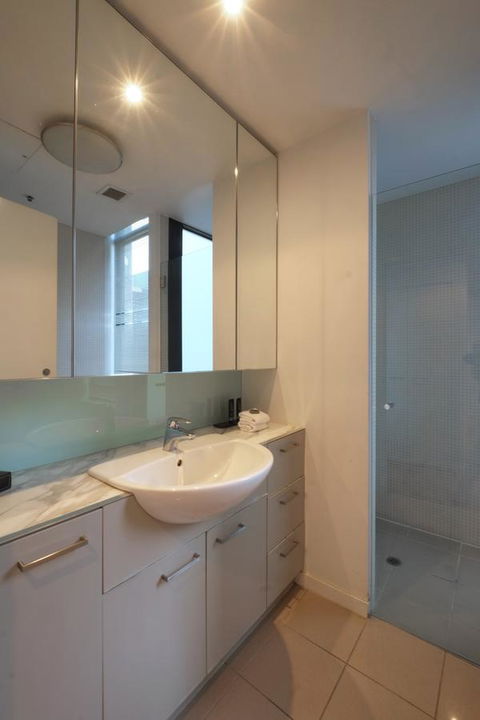 ACD Apartments - Accommodation Great Ocean Road 1