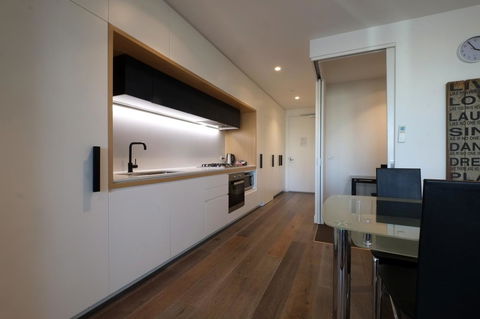 ACD Apartments - Accommodation Great Ocean Road 28