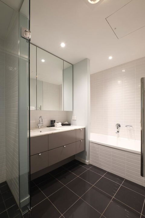 ACD Apartments - Accommodation Great Ocean Road 15