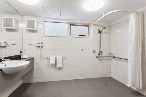Quality Hotel Bayside Geelong - Accommodation Great Ocean Road 13