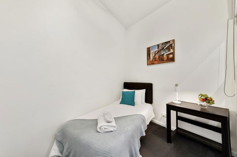Signature Waterfront Apartments - Accommodation Great Ocean Road 1