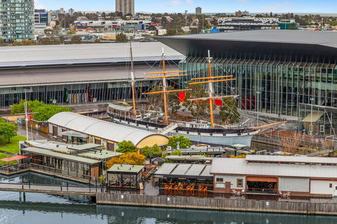 Signature Waterfront Apartments - Accommodation Great Ocean Road 23
