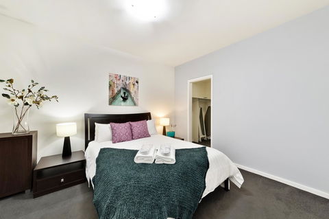 Signature Waterfront Apartments - Accommodation Great Ocean Road 2