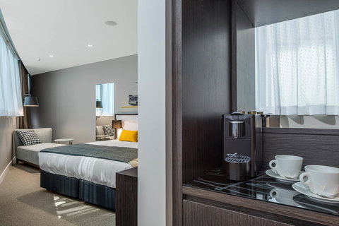 Peppers Docklands - Accommodation Great Ocean Road 16