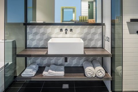 Peppers Docklands - Accommodation Great Ocean Road 27