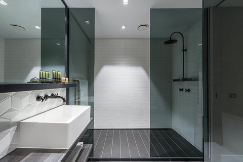 Peppers Docklands - Accommodation Great Ocean Road 21