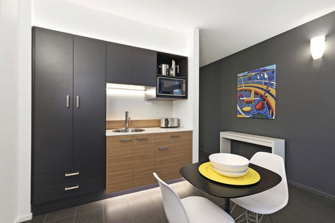 Vue Apartments Geelong - Accommodation Great Ocean Road 3