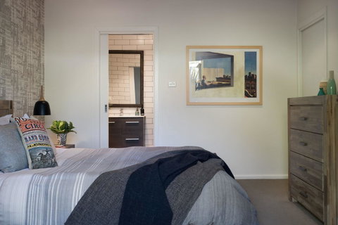 East Street Daylesford - Accommodation Great Ocean Road 24