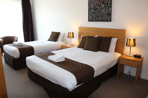 Bairnsdale International - Accommodation Great Ocean Road 12