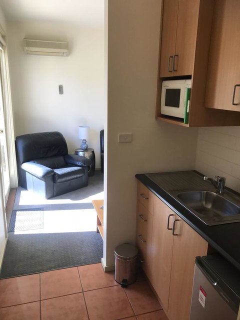 Lakeside Conti Villas - Accommodation Great Ocean Road 9